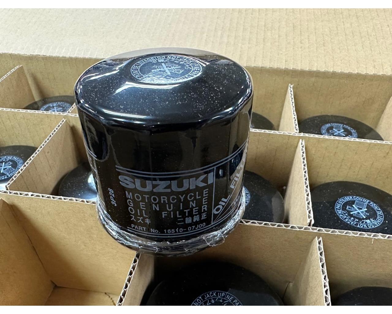 Suzuki OEM Bulk Pack of 24 16510-07J00 Oil Filters 16510-07800-B24