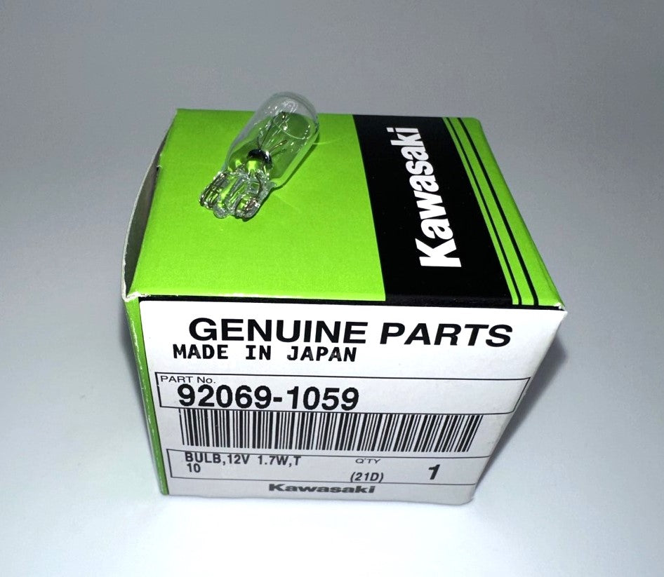 thumbnail image 2 of CHUSYYRAY LED Headlight Bulb 12V 35W 6000K 6000 Lumens Fits Kawasaki 92069-0019 2 of 4