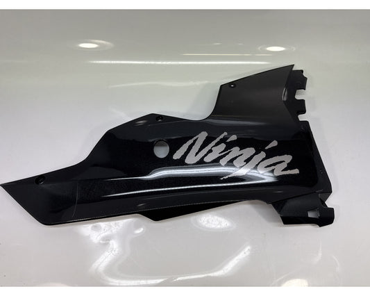 Kawasaki OEM Black Lower Right Cowling with Cosmetic Defect ZX10R 55063-5406-660