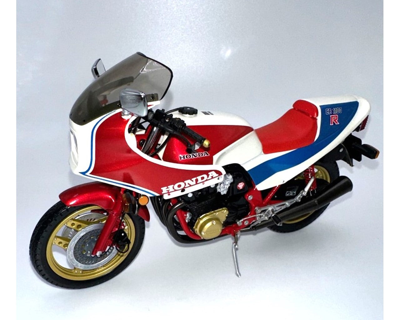 Minichamps Honda CB1100R 1982 Diecast 122161700 New Old Stock