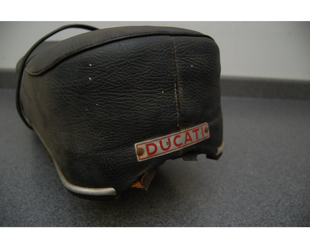 DUCATI Stock Rider Seat 350 Monza 350SEAT Used