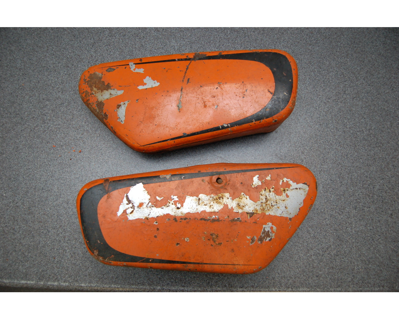 Ducati Orange Side Covers (Set) OEM 350 Monza 350SIDECOVERS Used